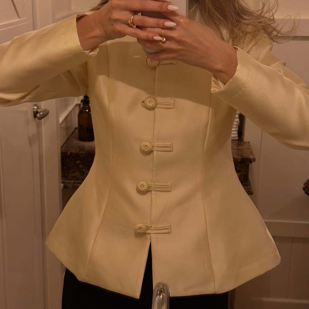 Women's tailored blazer with cord buttons, bell hem and Viennese seams Fashion Glam
