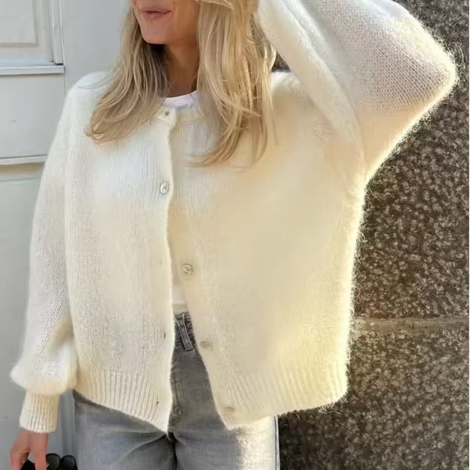 Fashion Glam | Women's Cashmere Cardigan with Round Neck and Button Closure