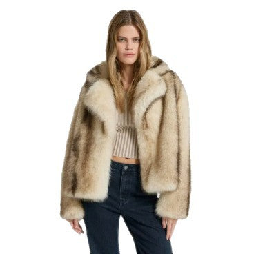 Women's short boxy faux fur jacket with voluminous shawl collar and striped look Fashion Glam