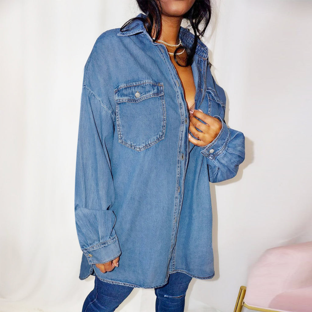 Women's Oversized Denim Shirt Jacket with Flap Pockets and Extended Cut Fashion Glam