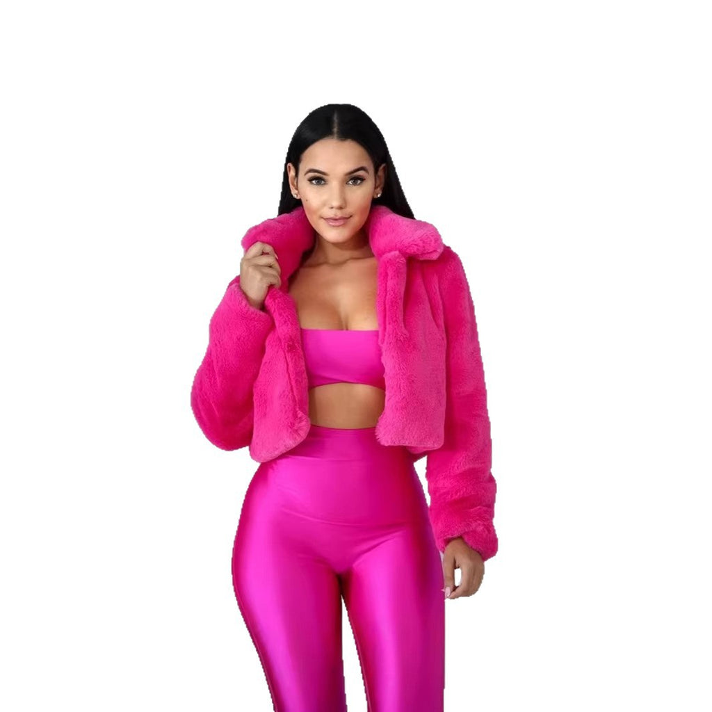 Women Cropped Faux Fur Blouson with tailored cut, stand-up collar and soft teddy finish Fashion Glam