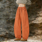 Women's Oversize Cargo Pants made of cotton blend with high elastic waistband and leg cuffs Fashion Glam