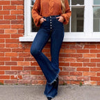 Ladies high-waisted retro flared jeans with visible button placket and flared leg Fashion Glam