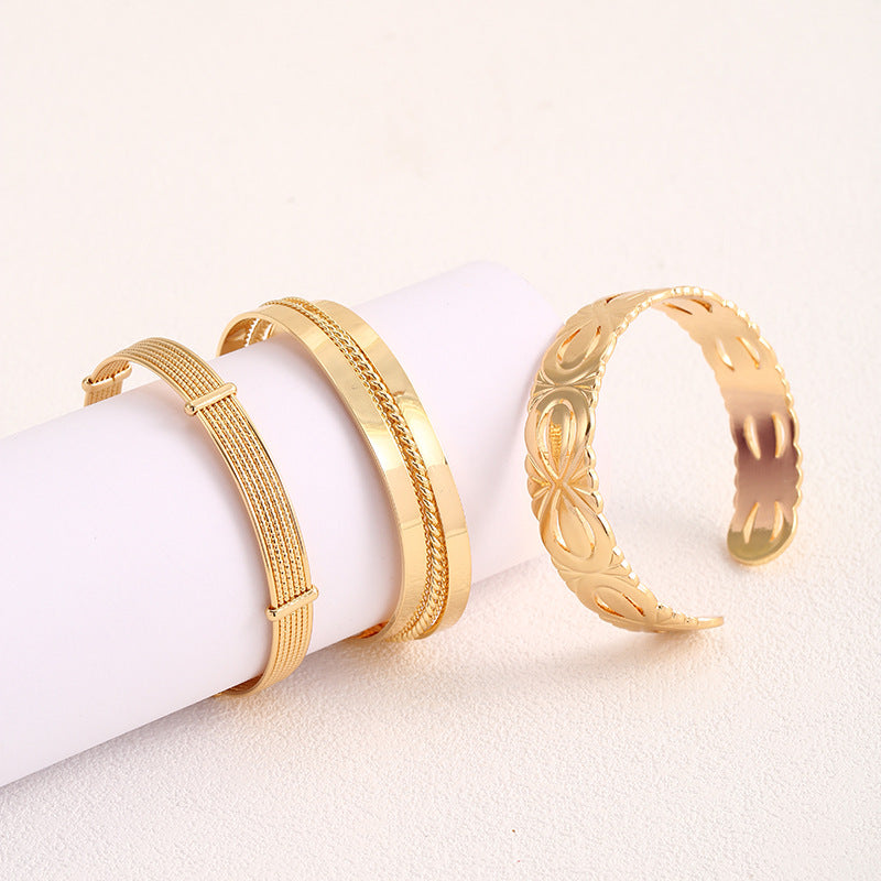 Ladies Open Bangle with Elegant Structure Design Fashion Glam