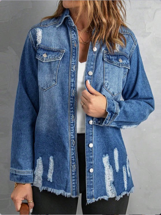 Women Casual Oversized Denim Jacket with Destroyed Details, Shirt Collar and Fringed Hem Fashion Glam