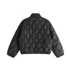 Unisex short cut quilted jacket in boxy cut with diamond quilting and diagonal zip pockets Fashion Glam