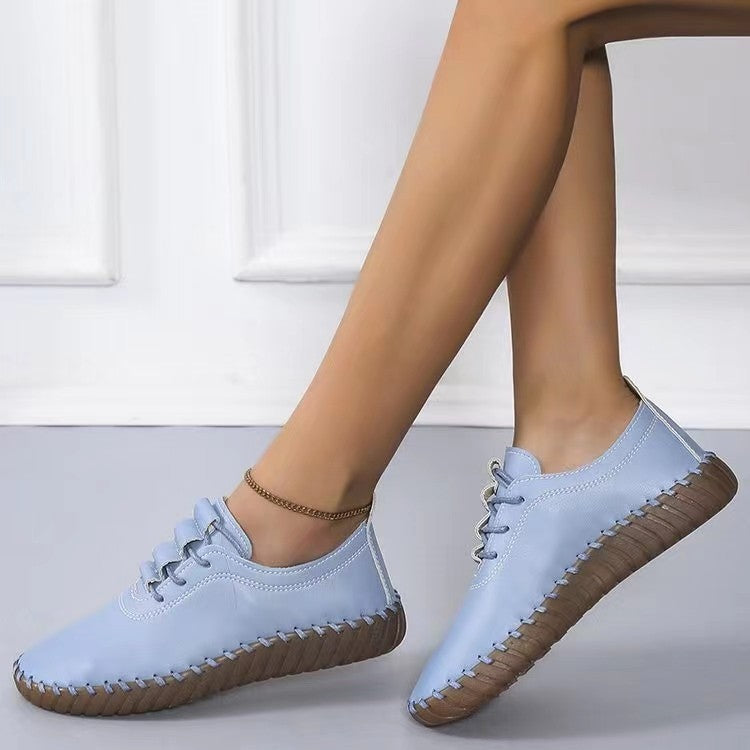 Women Lightweight Sneakers with Hand-Stitched Decorative Seam and Flexible Profile Sole Fashion Glam