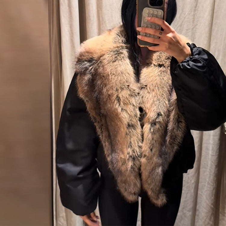 Women's short jacket with voluminous faux fur shawl collar Fashion Glam