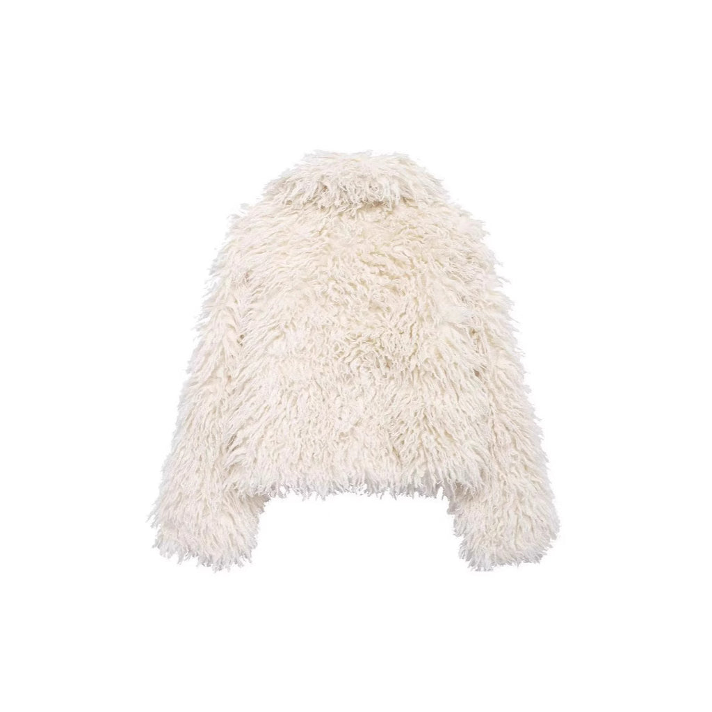 Women's short jacket made of high-pile faux fur in shaggy look Fashion Glam
