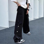 Unisex Oversize Cargo Jeans Pants with wide legs, flap pockets and snap button placket Fashion Glam