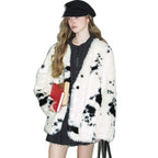 Women's Boxy Short Coat made of Dotted Faux Fur with Two-Button Closure Fashion Glam