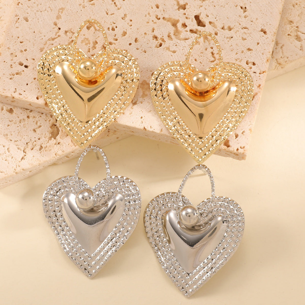 Ladies Heart-Shaped Earrings with Sparkling Zircon Decorations Fashion Glam