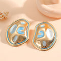 Ladies Hanging Earrings in a modern, organic design Fashion Glam