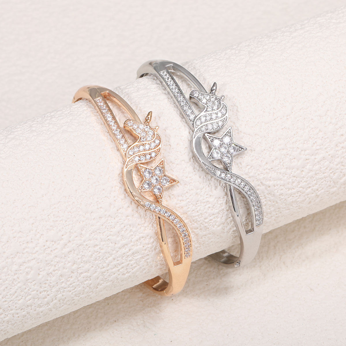 Ladies bracelet with elaborate infinity symbol and sparkling zirconia Fashion Glam