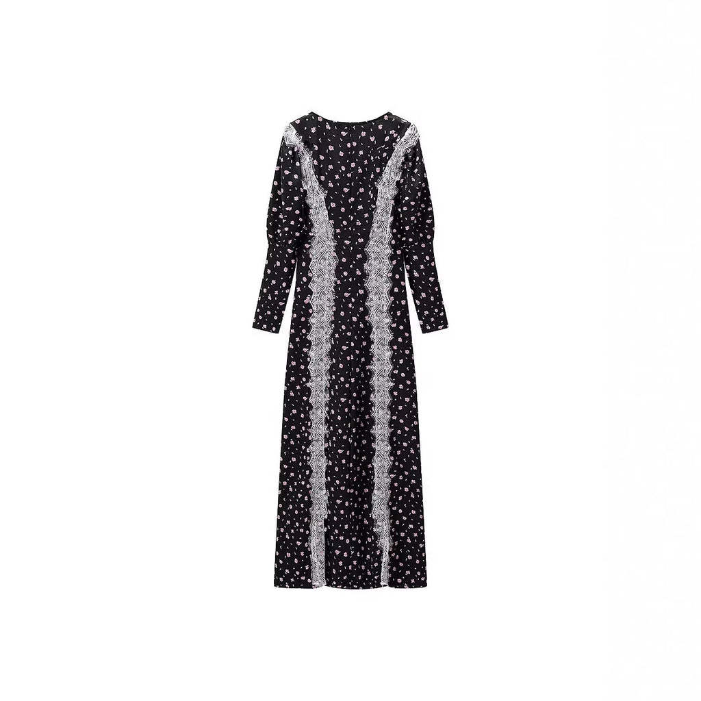 Women's maxi dress in boho style with vertical lace panels and loose U-neckline Fashion Glam