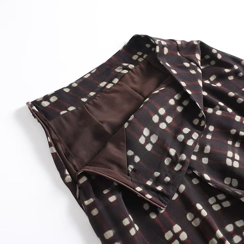 Women's flowing maxi skirt made of chiffon with geometric all-over print and high waist Fashion Glam