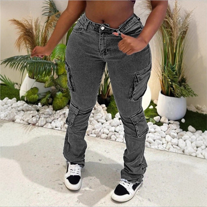 Women High-Cut Cargo Jeans with Multiple Flap Pockets and Frayed Hem Fashion Glam