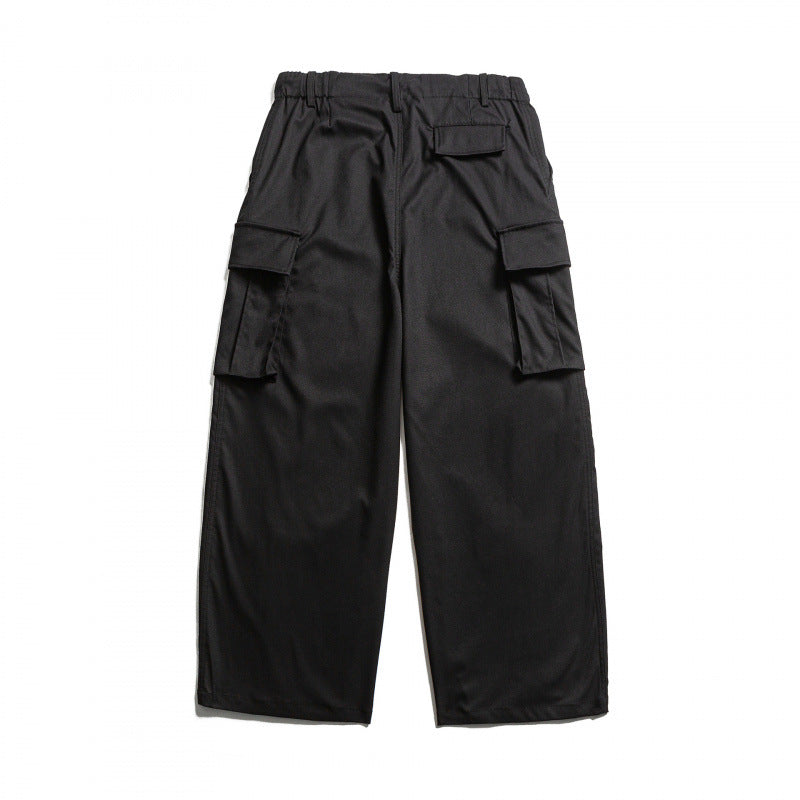 Men's cargo pants in baggy cut with drawstring and large flap pockets Fashion Glam