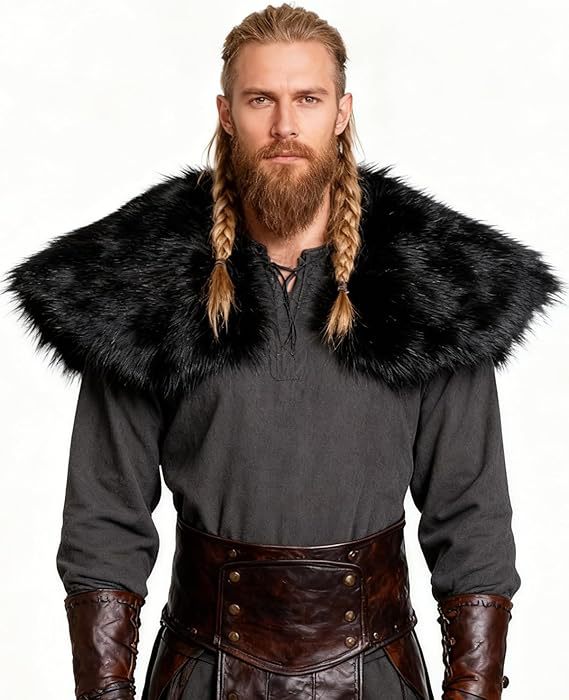 Men's shoulder cape in Viking/LARP style made of high-quality faux fur with a wide lapel collar Fashion Glam