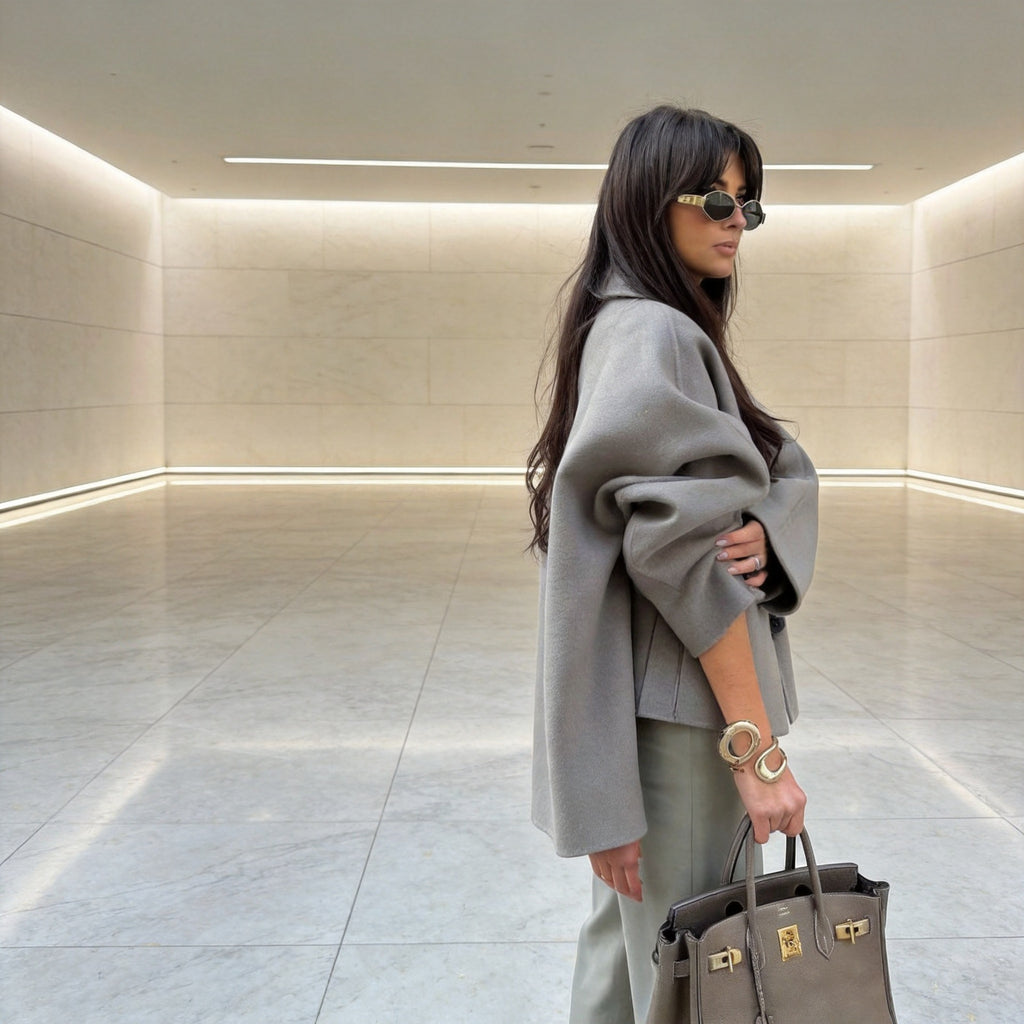 Ladies oversized jacket with V-neck, raglan sleeves, and side pockets Fashion Glam