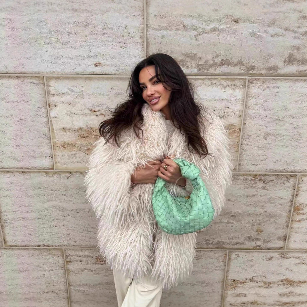Ladies short jacket made of luxurious long-pile faux fur with voluminous pile Fashion Glam