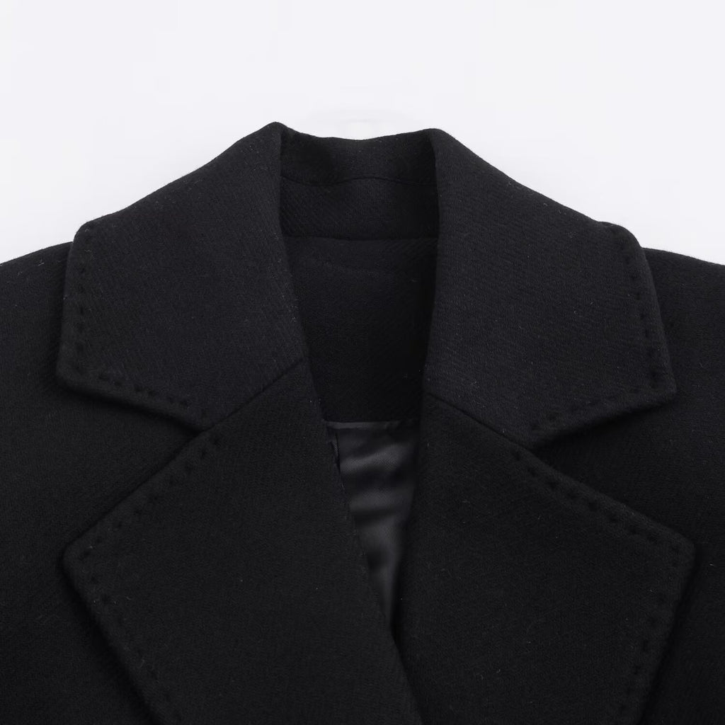 Women's wrap coat made of wool blend with belt at the waist and large patch pockets Fashion Glam