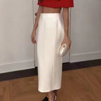 Women's pencil skirt with sculpting seam details and knee-length silhouette Fashion Glam