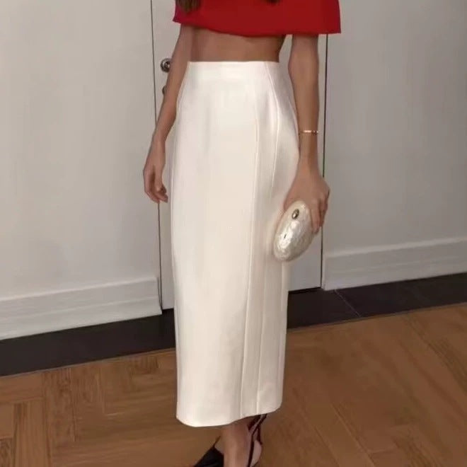 Women's pencil skirt with sculpting seam details and knee-length silhouette Fashion Glam