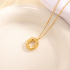 Women's necklace with curved letter pendant Fashion Glam