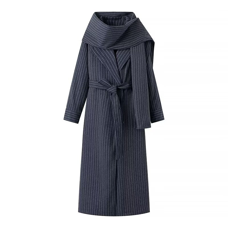 Women’s long coat with oversized shawl collar, belt at the waist and pinstripes Fashion Glam
