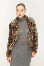 Ladies short jacket made of synthetic fur with a tailored cut, lapel collar and concealed closure Fashion Glam