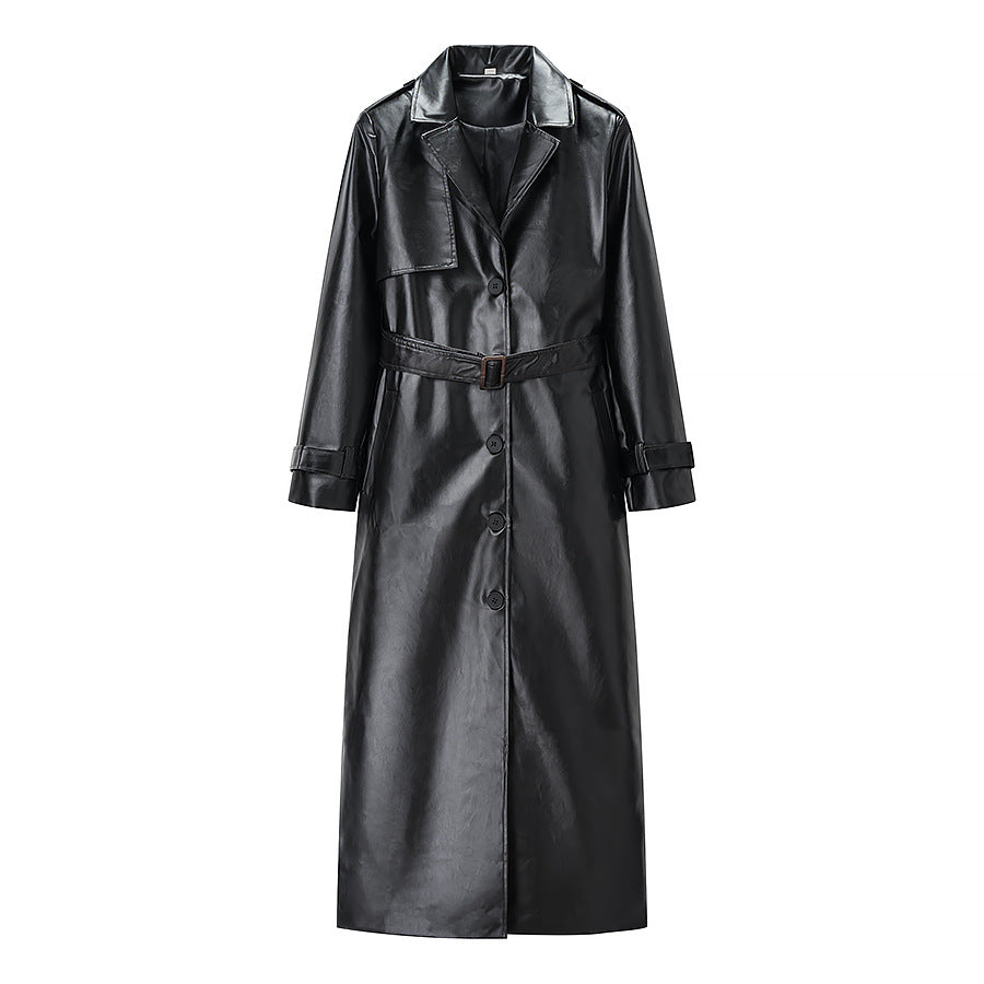 Women’s longline trench coat made of faux leather with a fitted belt and shoulder flaps Fashion Glam