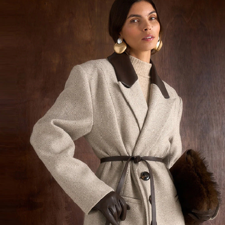 Women's Tailored Wool Blend Coat with Herringbone Structure, Contrasting Leather Collar and Tie Belt Fashion Glam