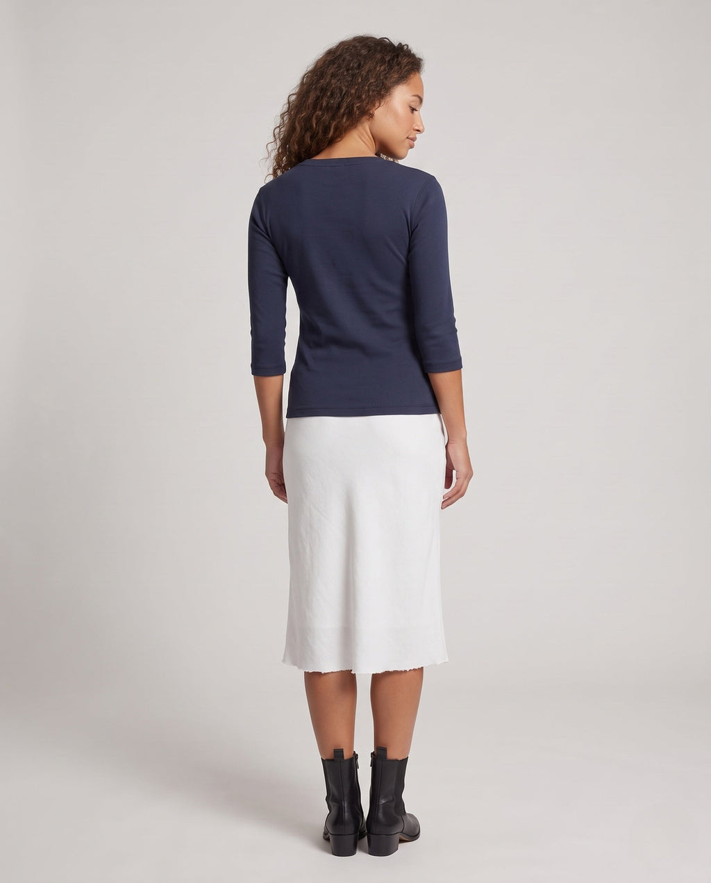 Product 10995805127002 - back_view