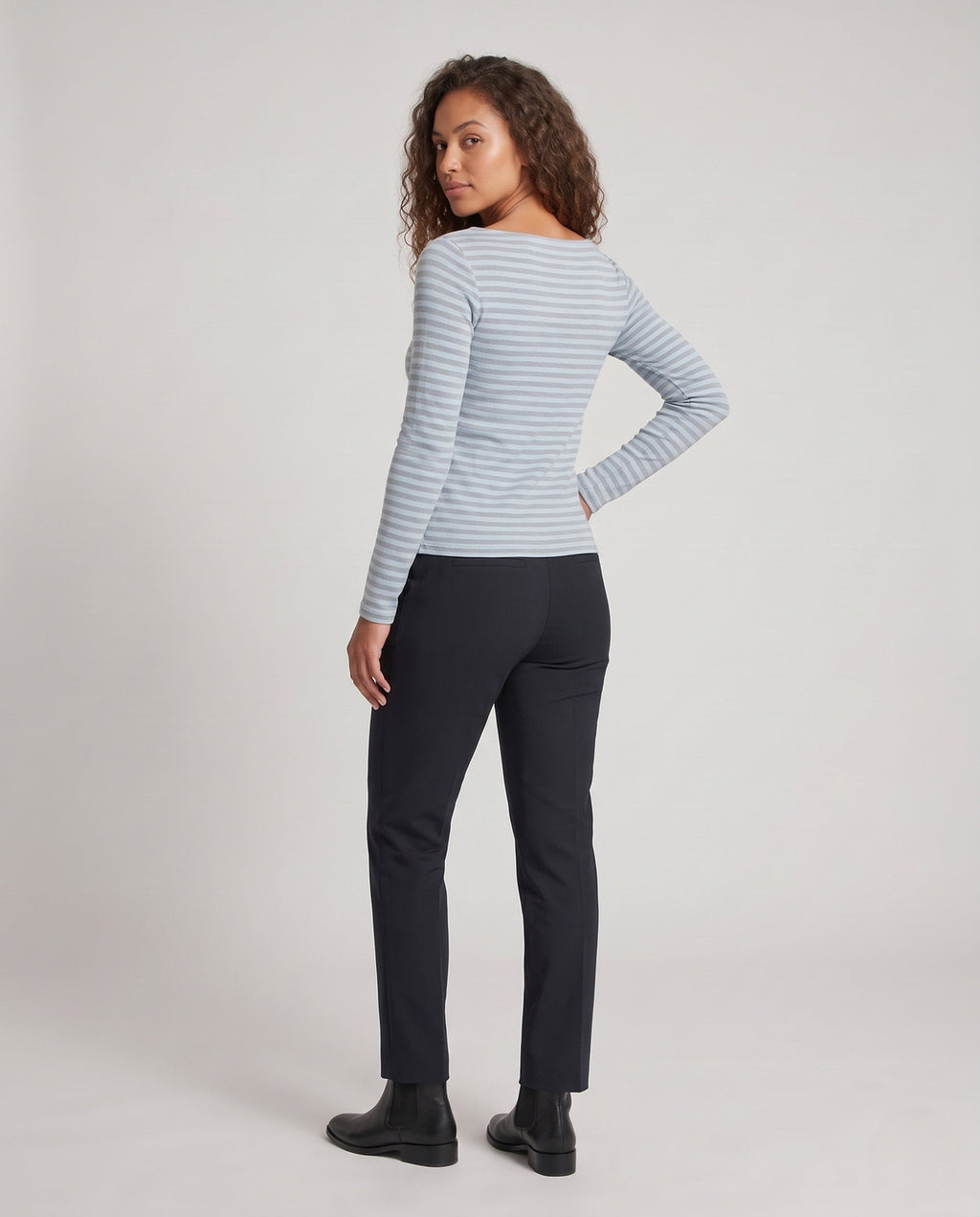 Product 10995809321306 - back_view