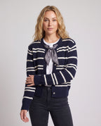 Product 11001260343642 - upper_body