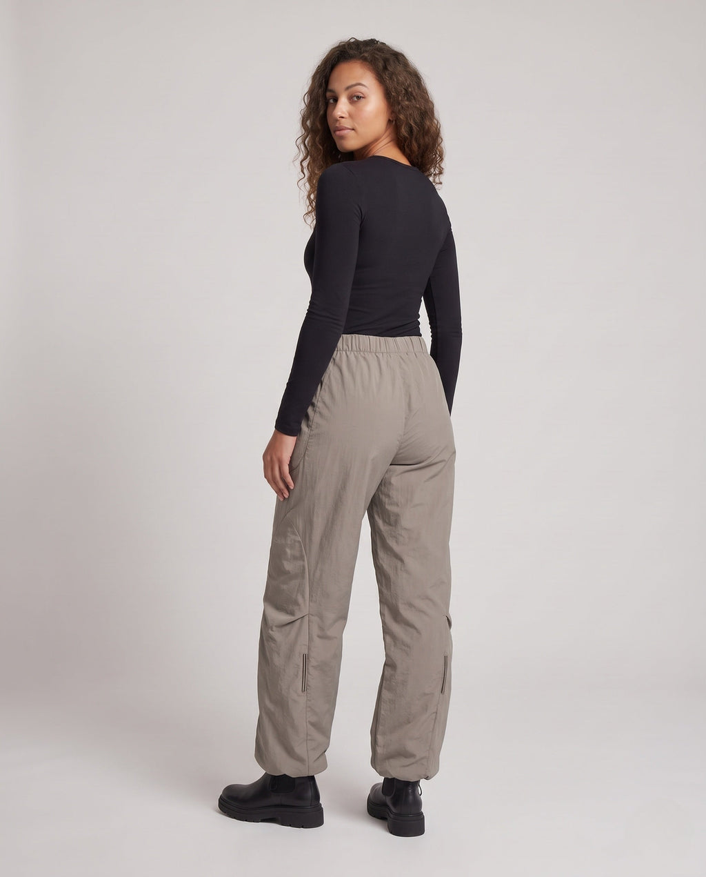 Product 11001451479386 - back_view