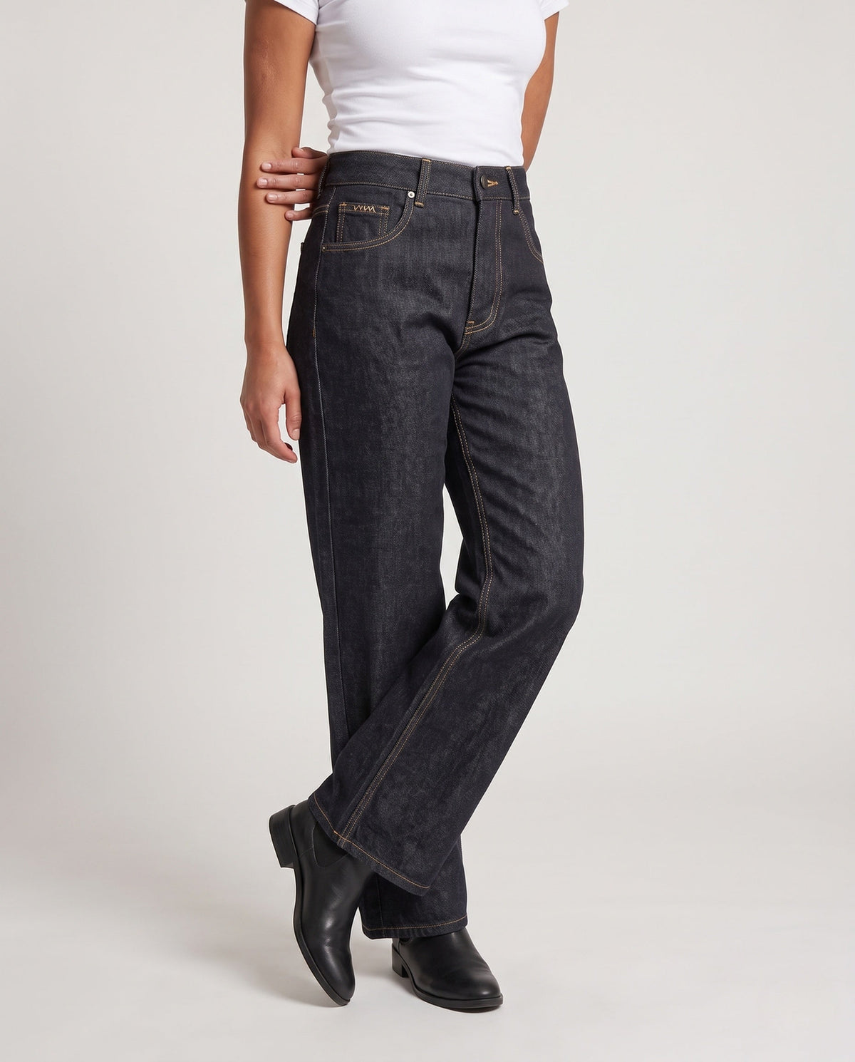Product 11001451872602 - lower_body
