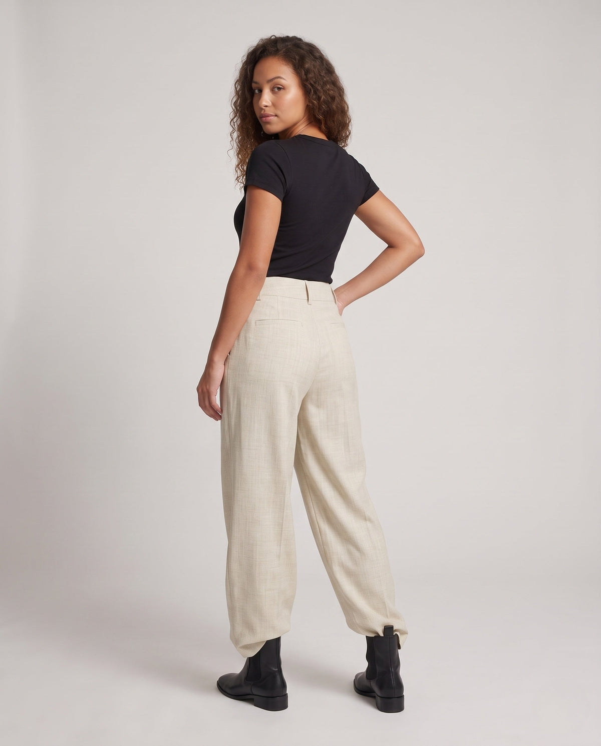Product 11001452134746 - back_view