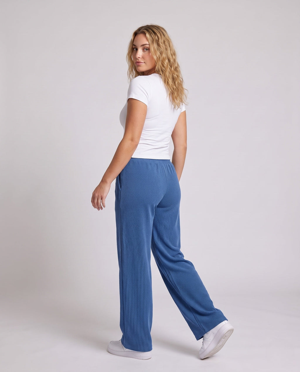 Product 11002322321754 - back_view