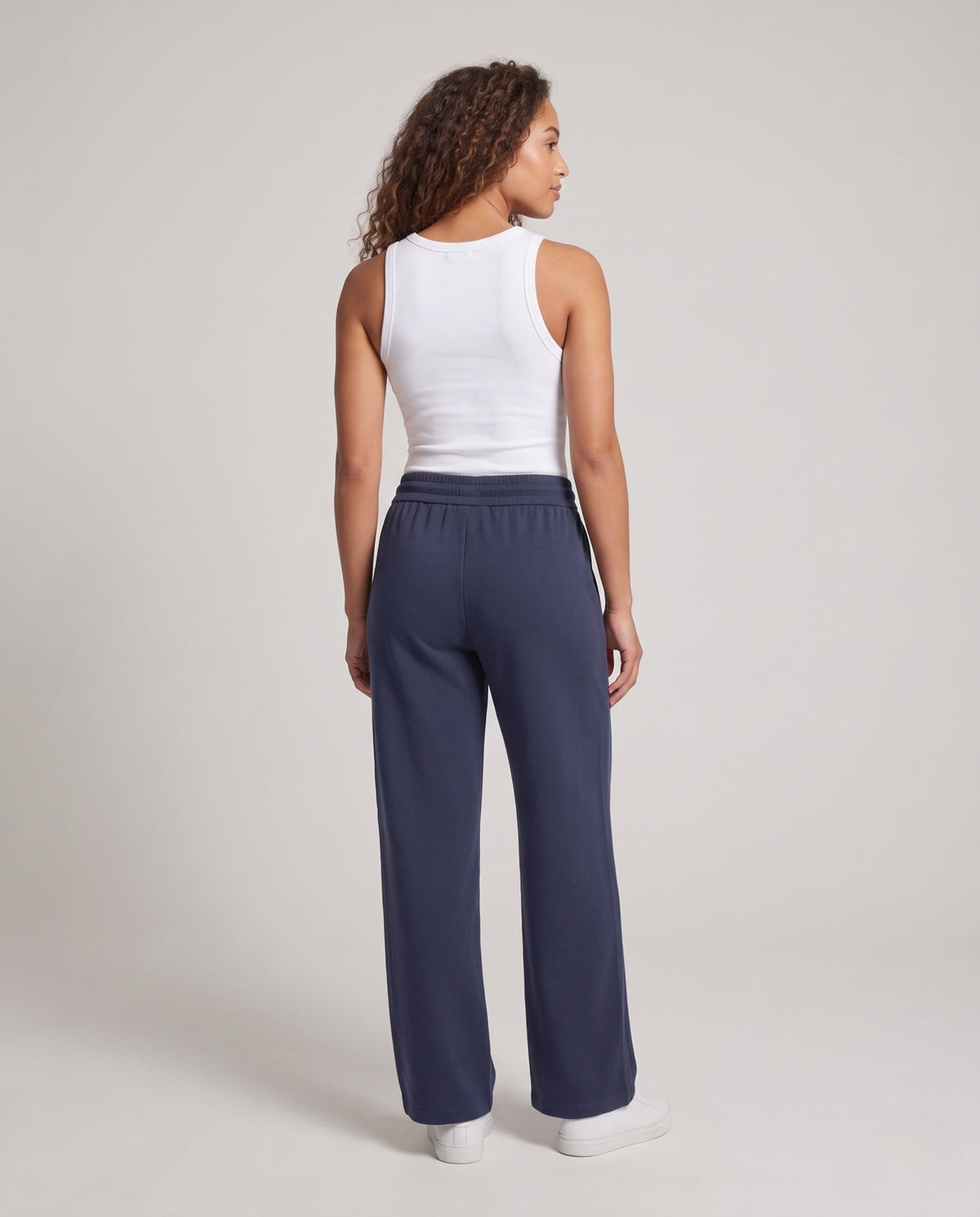 Product 11002332840282 - back_view