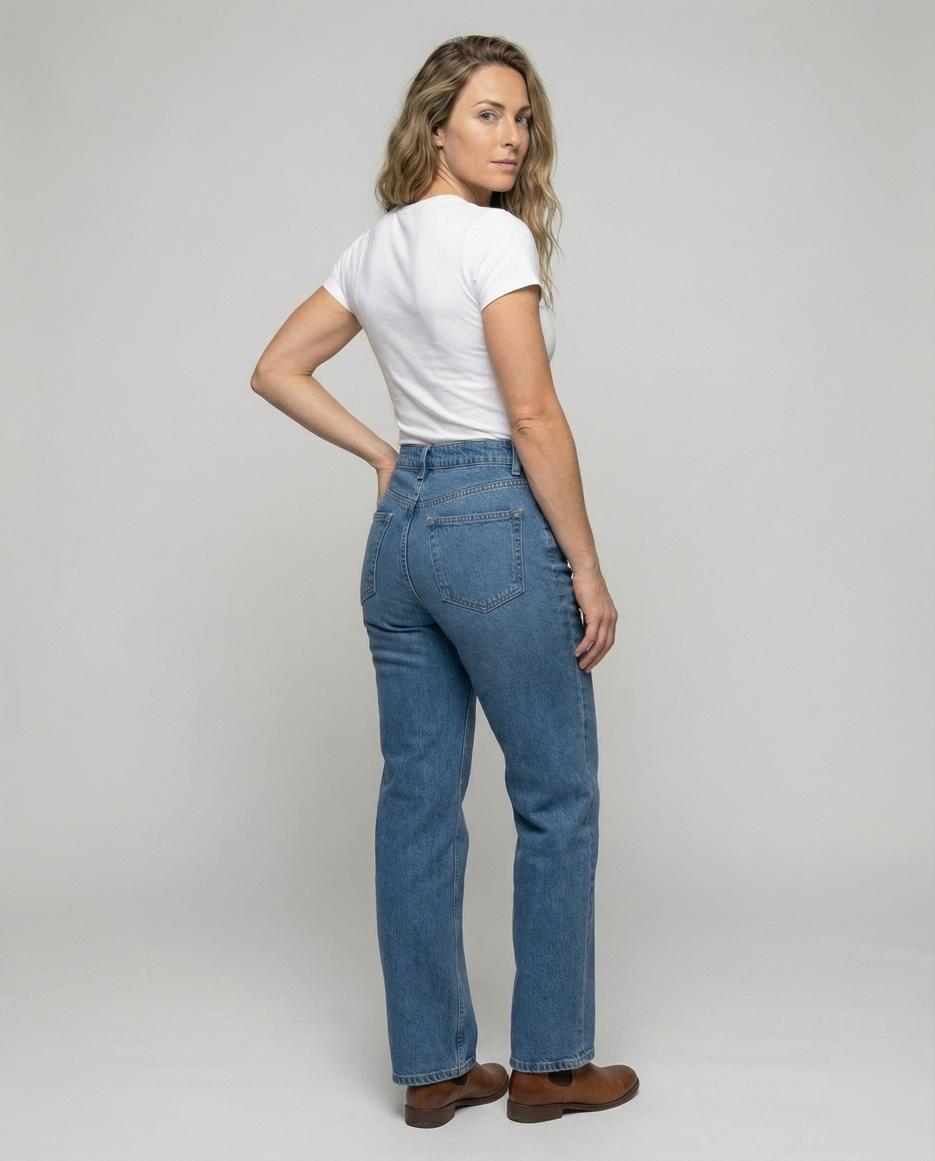 Product 15554210562378 - back_view