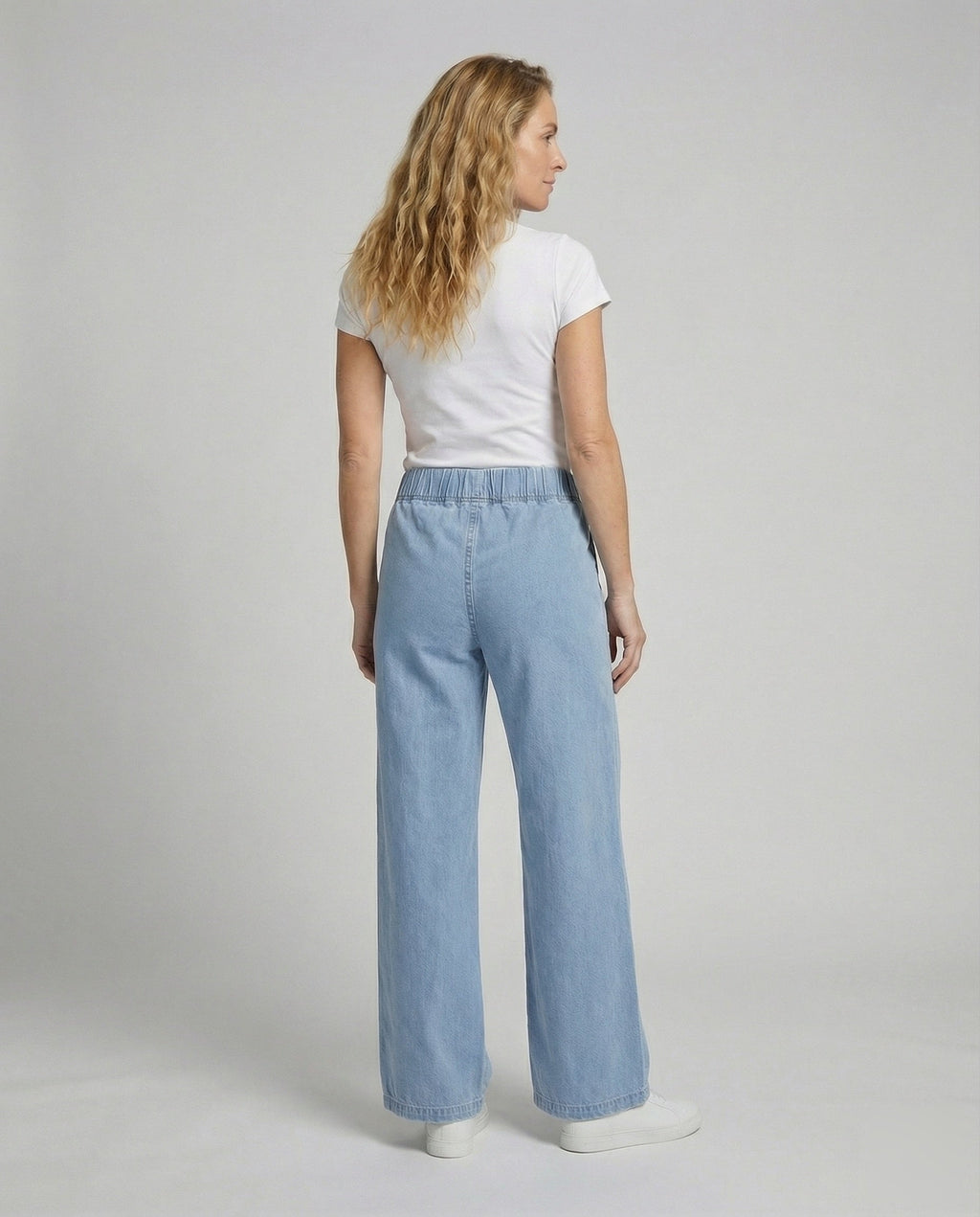 Product 15554250047818 - back_view