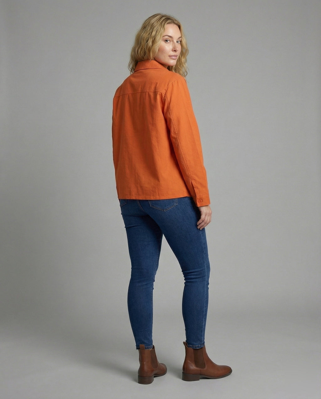 Product 15579290108234 - back_view