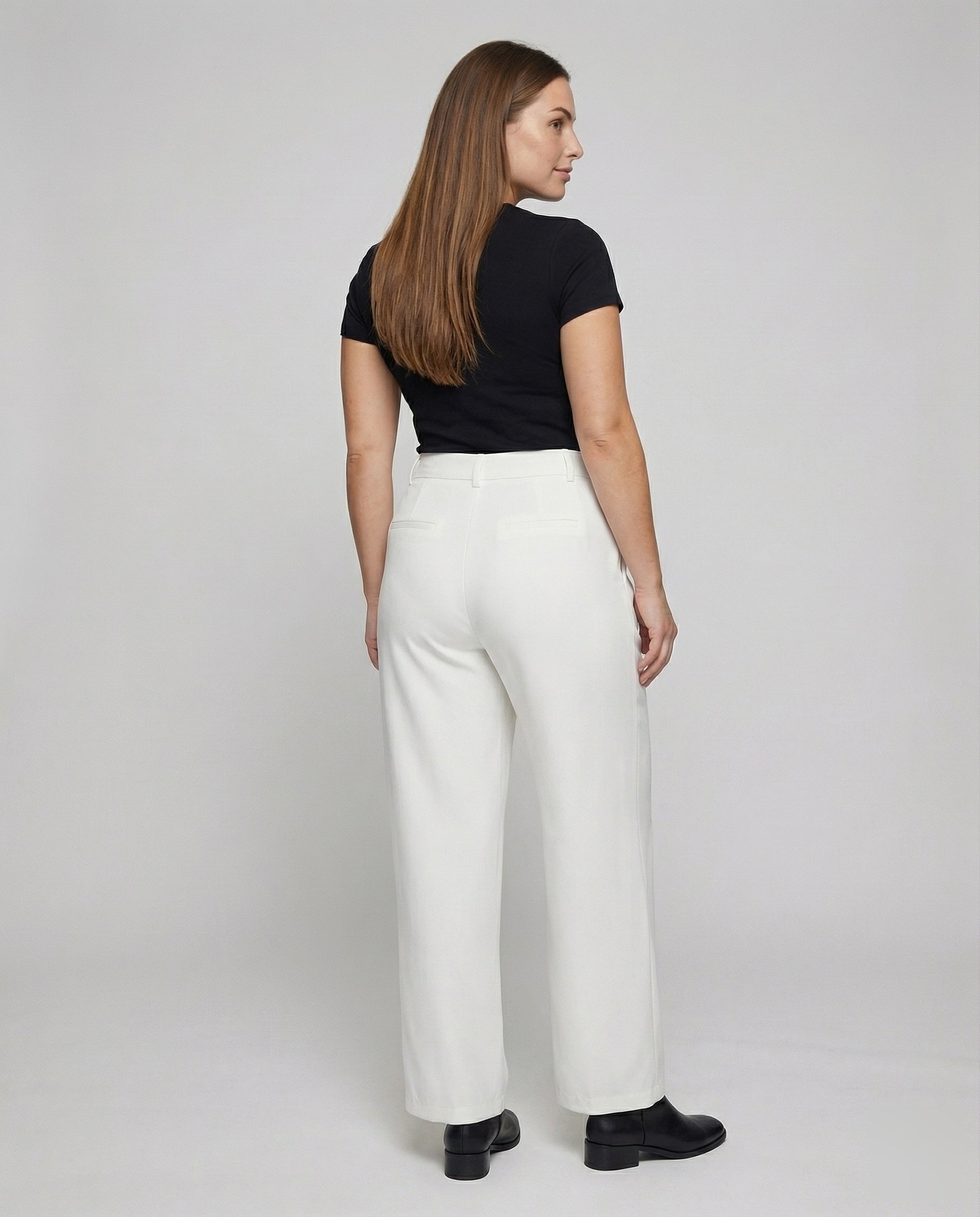 Product 15583509709130 - back_view