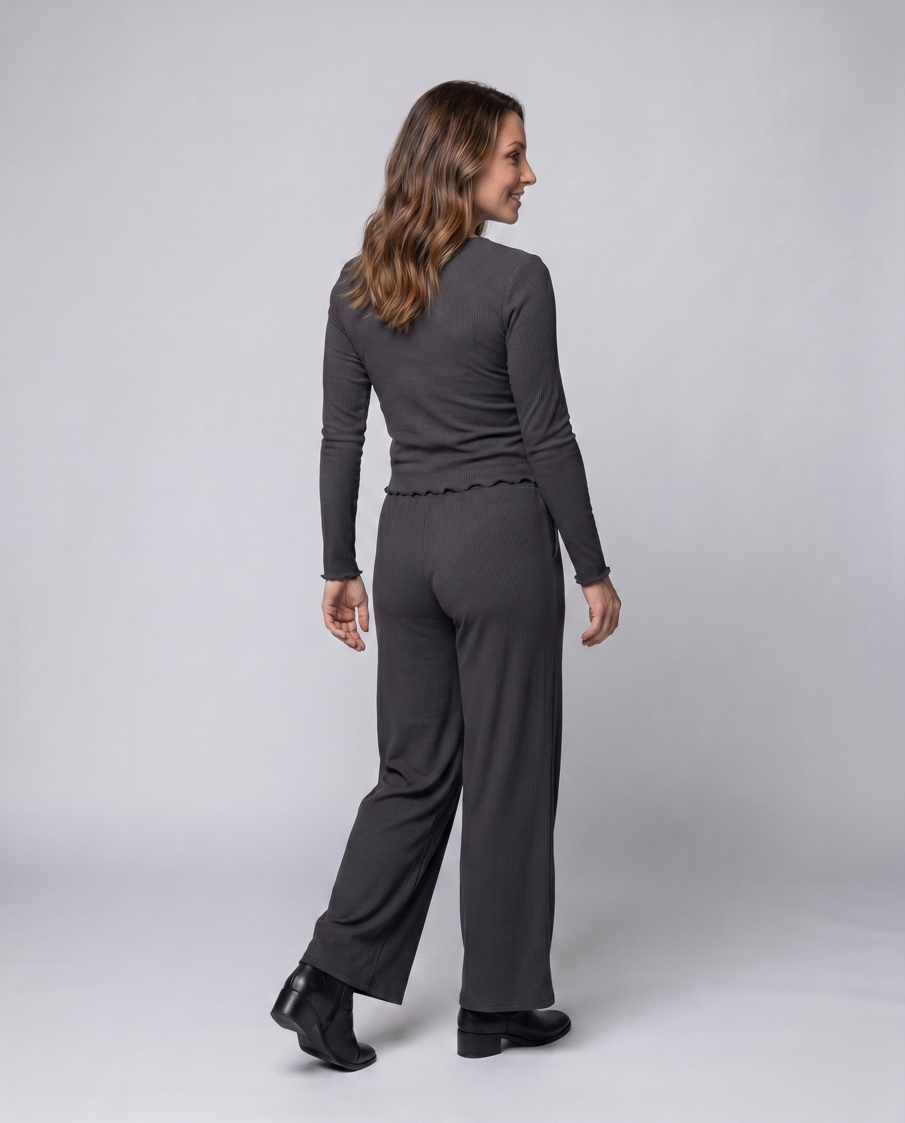 Product 15611840790858 - back_view