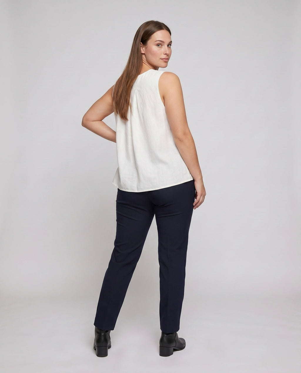 Product 15611887255882 - back_view