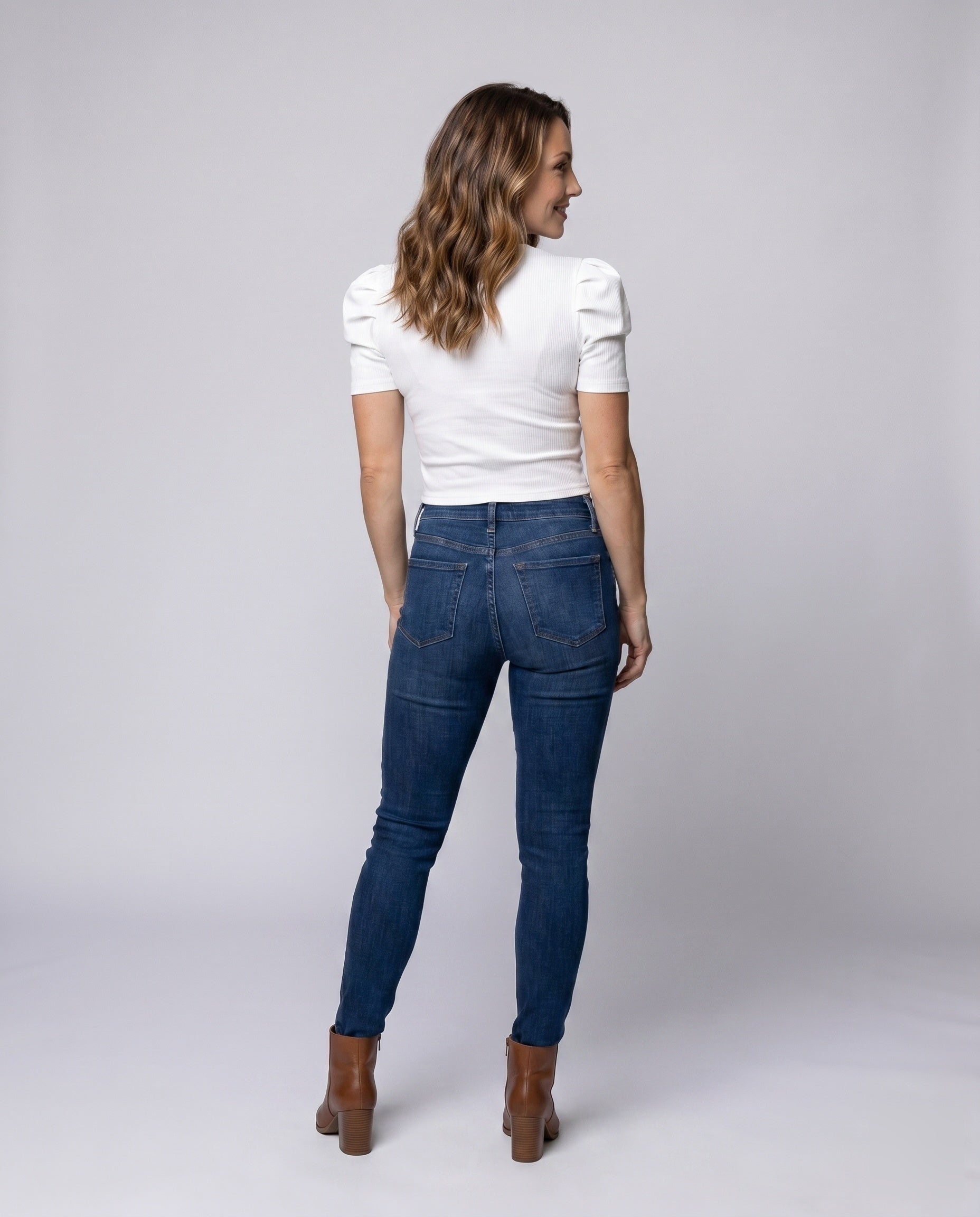 Product 15616813957450 - back_view