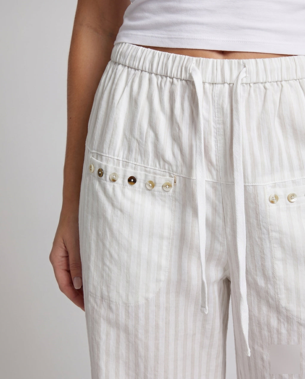 Product 15624542028106 - close_up_detail