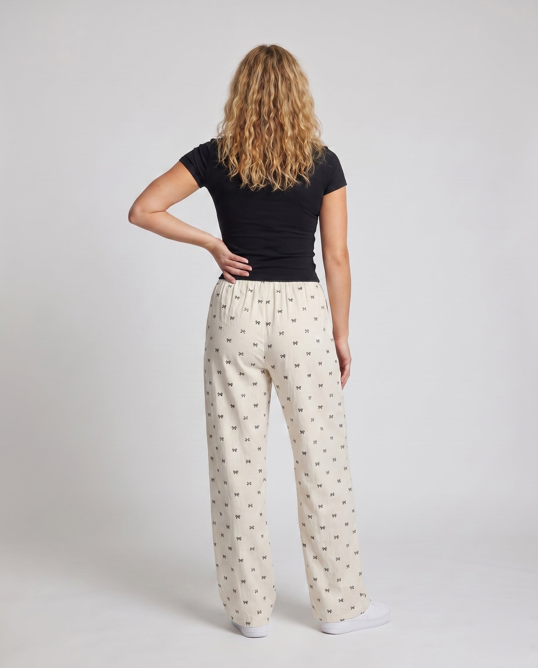 Product 15627272257866 - back_view
